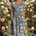 Helena Elegant och casual blommig klänning
